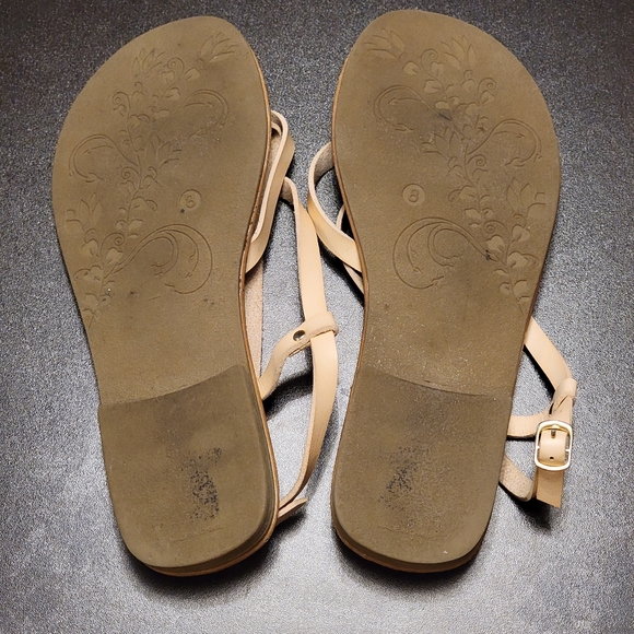 SO Gladiator Sandals - Picture 3 of 5